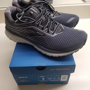 Brooks Mens Ghost 12, 9D, Grey New